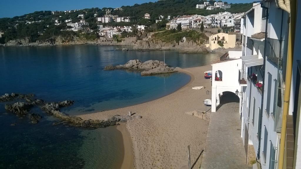 Puig Gros Hotel Montrás Kültér fotó